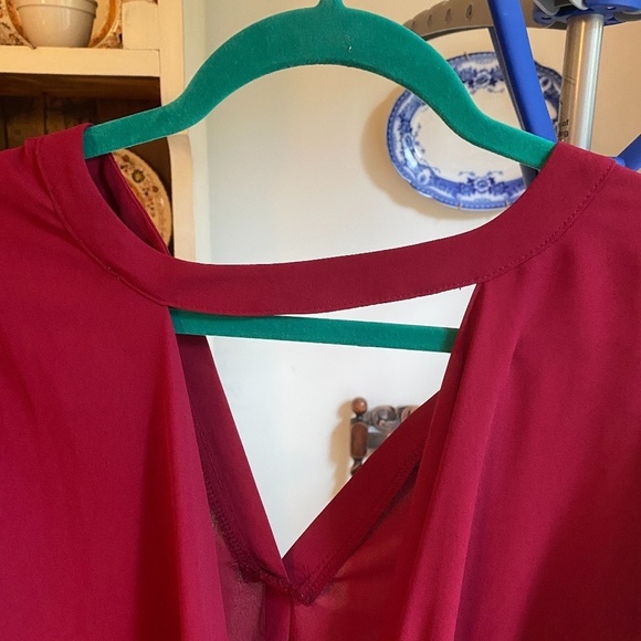 Astr Burgundy Blouse Size M - Picture 2 of 8